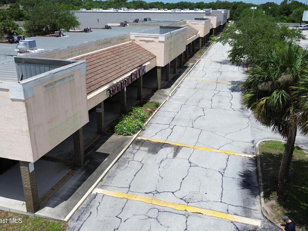 1881-1931 Knox Mcrae Drive, Titusville, FL 32780