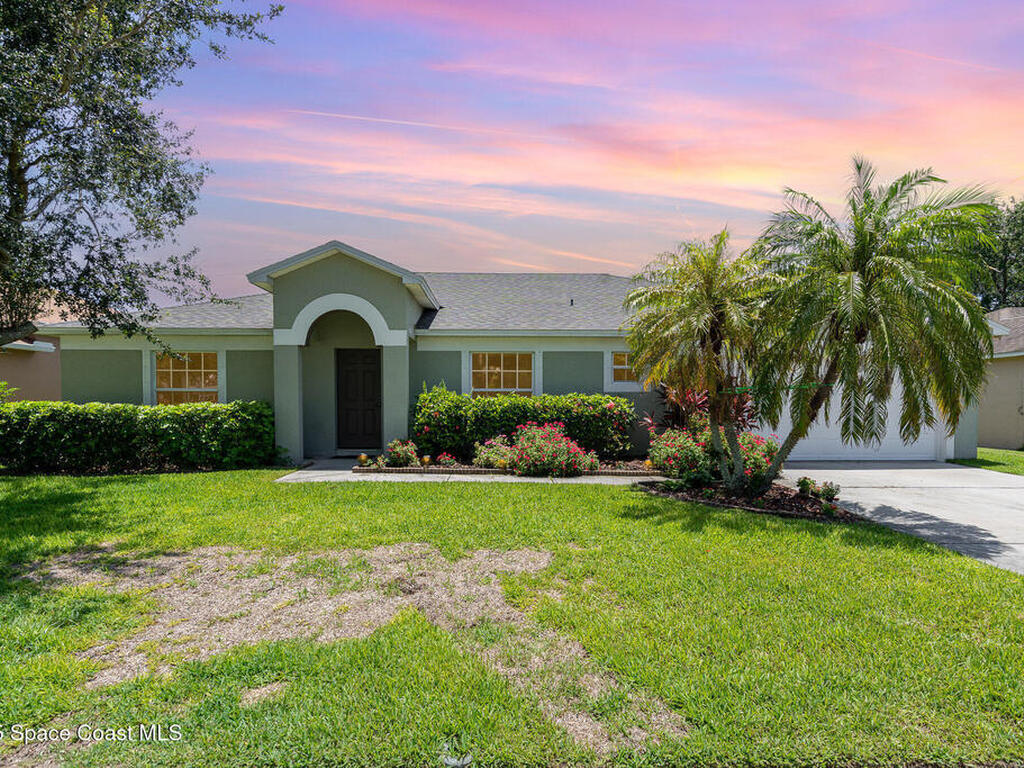 713 Del Mar Circle, Melbourne, FL 32904