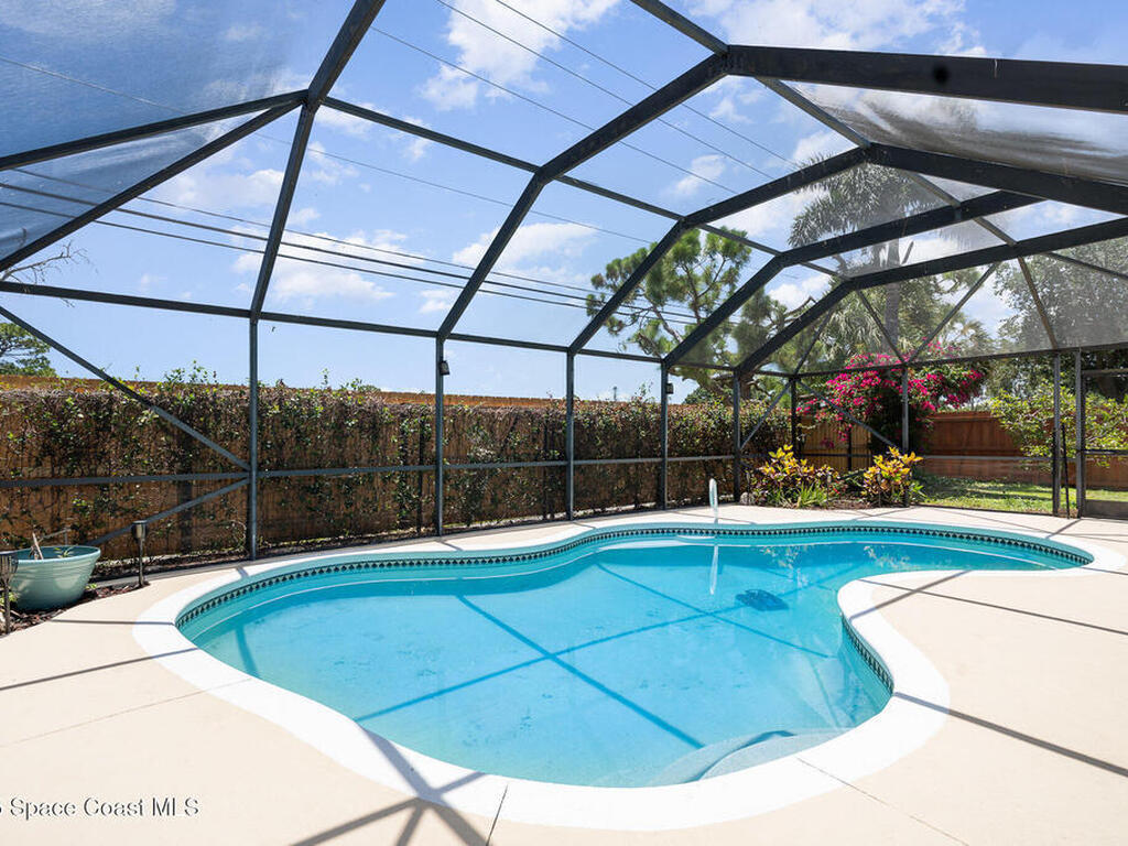 713 Del Mar Circle, Melbourne, FL 32904