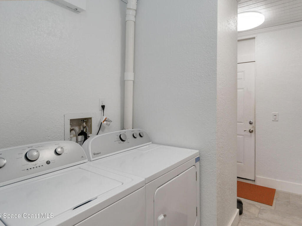 5595 Eagle Way, Merritt Island, FL 32953