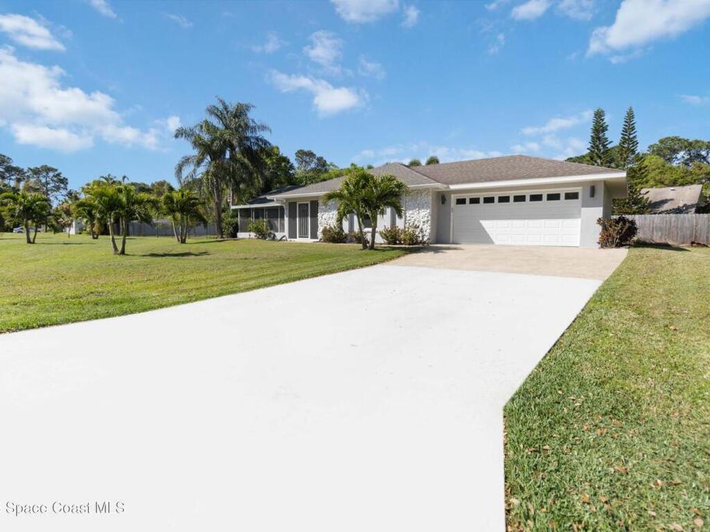 5595 Eagle Way, Merritt Island, FL 32953