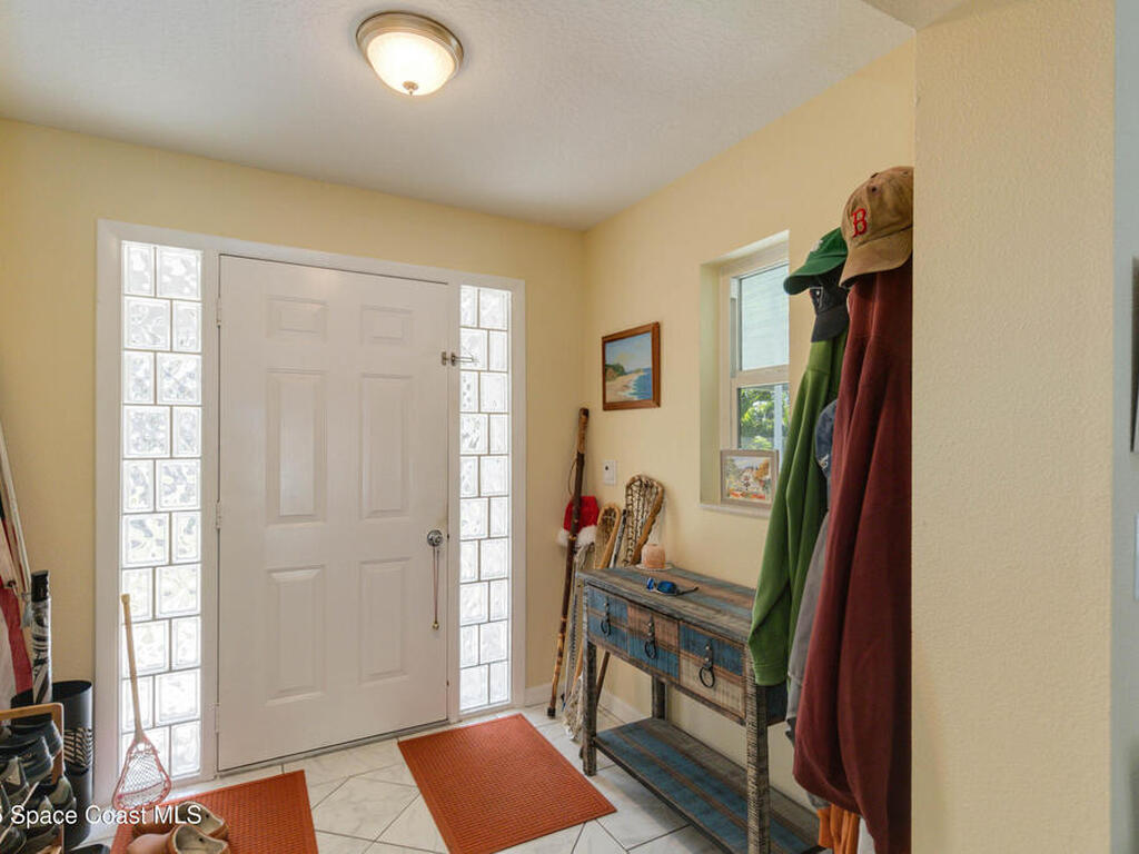 5595 Eagle Way, Merritt Island, FL 32953