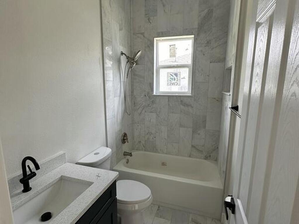 708 Daysland Avenue, Palm Bay, FL 32908