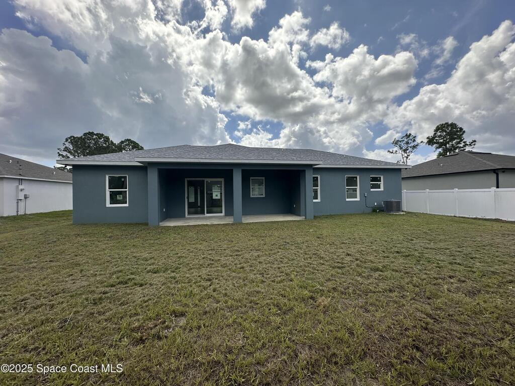 708 Daysland Avenue, Palm Bay, FL 32908