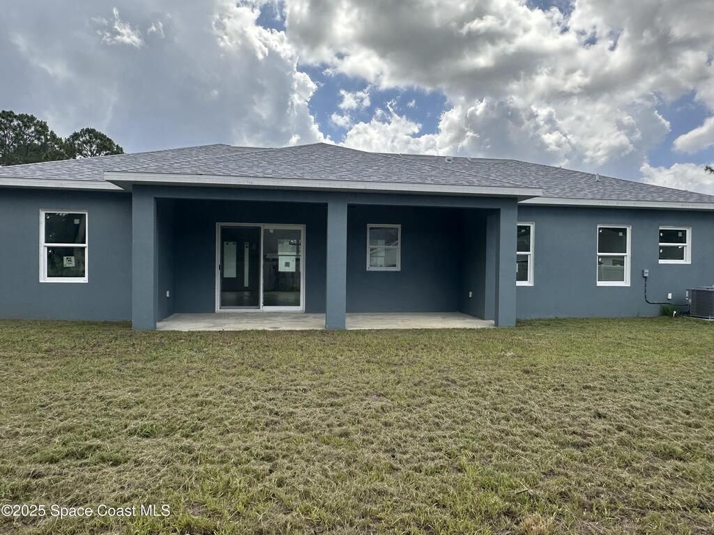 708 Daysland Avenue, Palm Bay, FL 32908