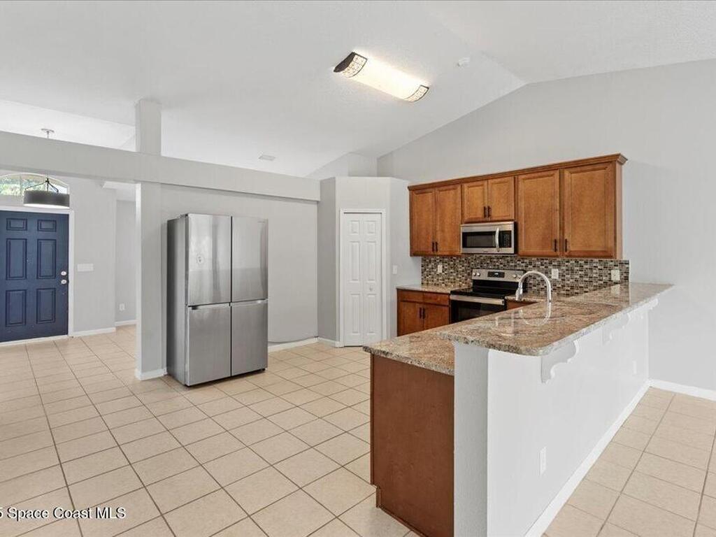 781 Dinner Street, Palm Bay, FL 32907