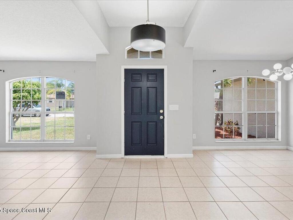 781 Dinner Street, Palm Bay, FL 32907