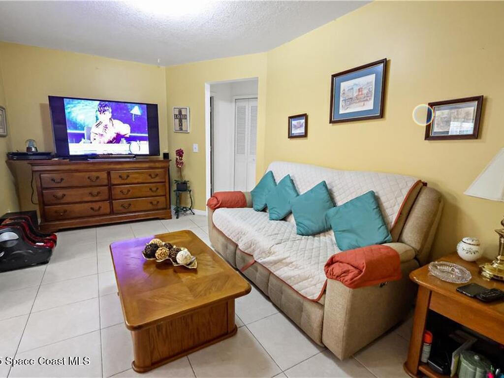 2582 Longwood Boulevard, Melbourne, FL 32934