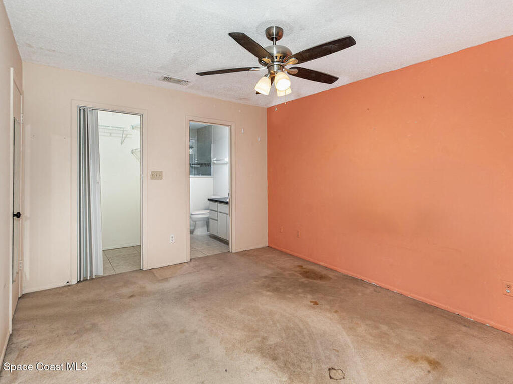 694 Golden Sunshine Circle, Orlando, FL 32807