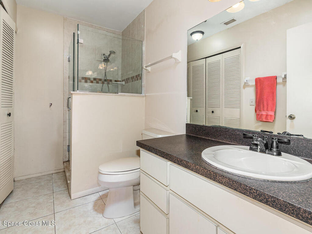 694 Golden Sunshine Circle, Orlando, FL 32807