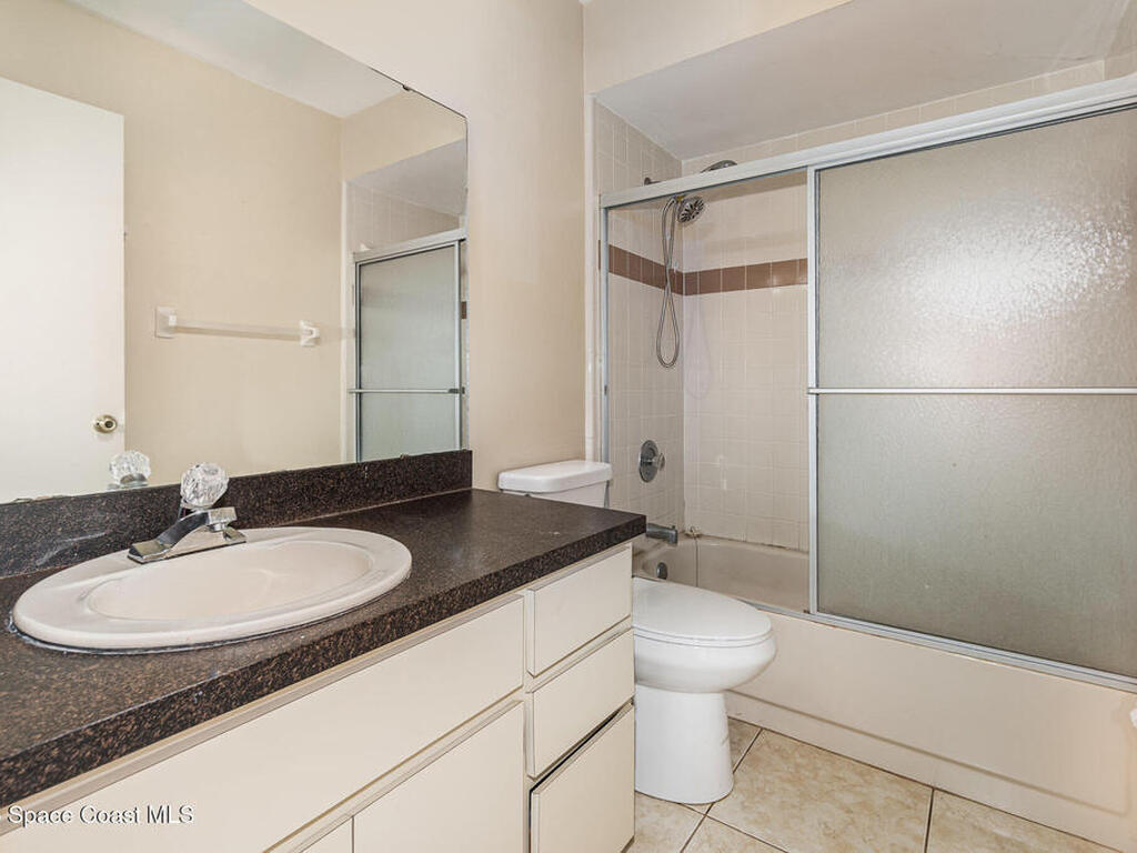 694 Golden Sunshine Circle, Orlando, FL 32807