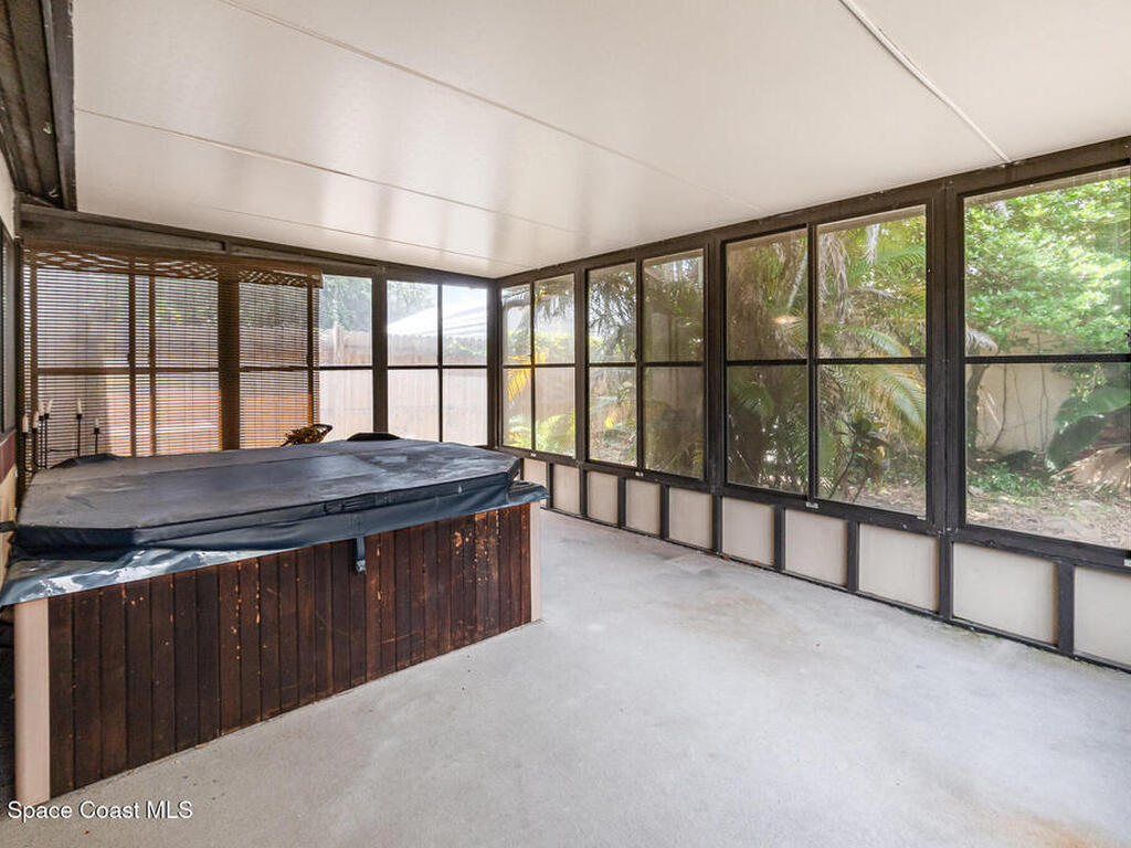 694 Golden Sunshine Circle, Orlando, FL 32807