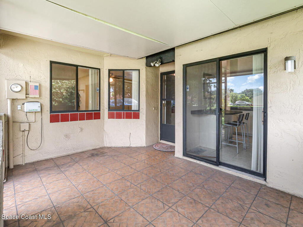 694 Golden Sunshine Circle, Orlando, FL 32807