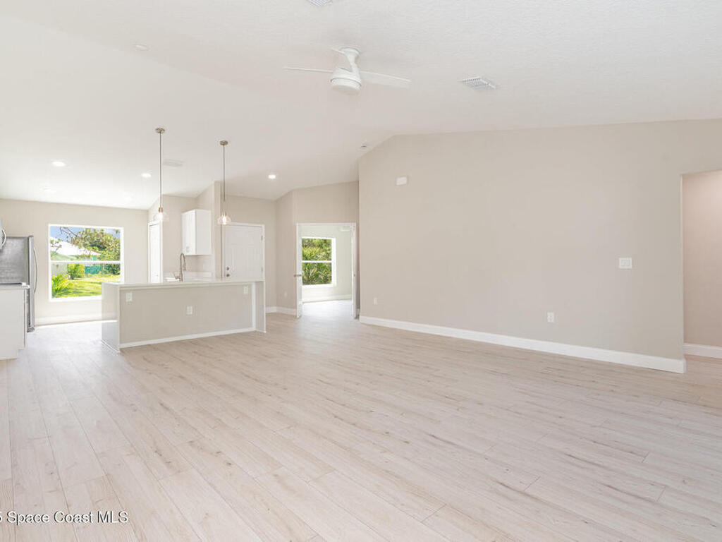 466 Tunis Road, Palm Bay, FL 32908