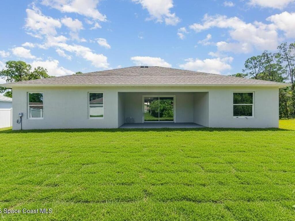 466 Tunis Road, Palm Bay, FL 32908