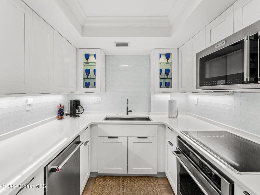 2100 N Atlantic Avenue, Cocoa Beach, FL 32931