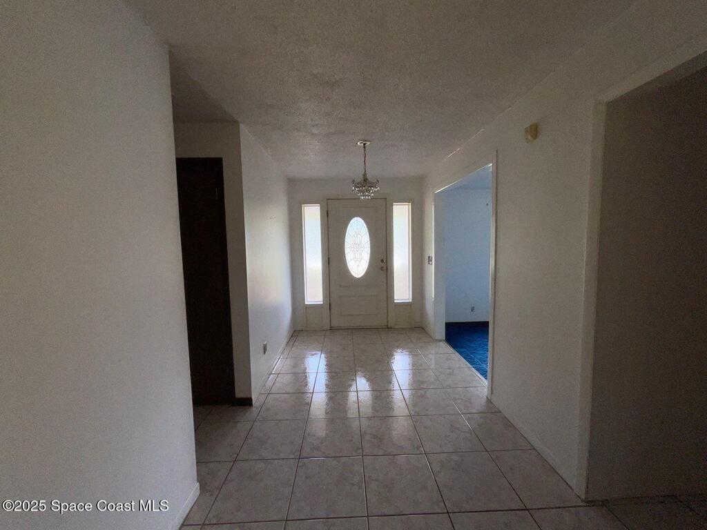 617 Walker Street, Melbourne, FL 32901