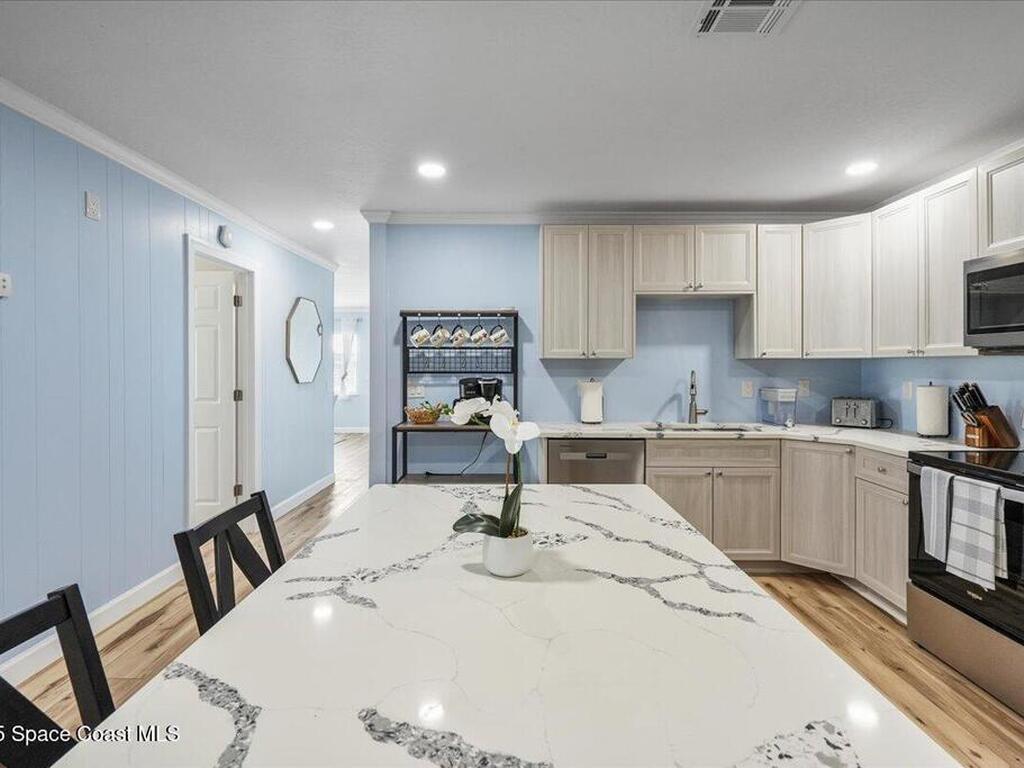 513 & 515 Ronnie Drive, Indian Harbour Beach, FL 32937