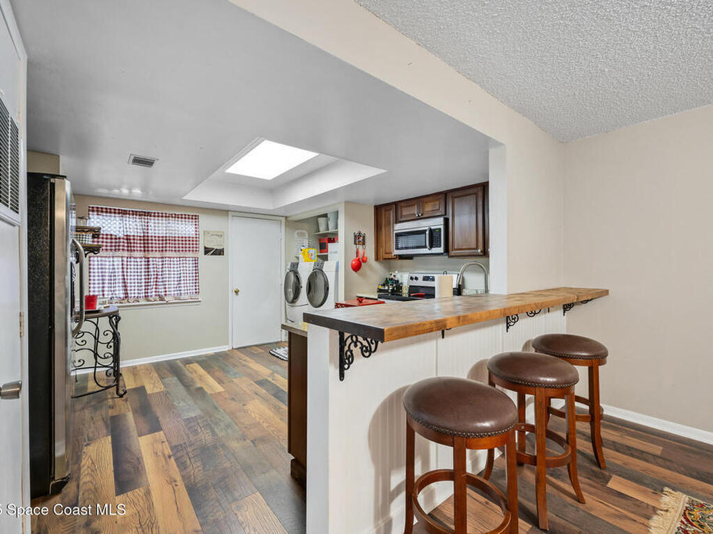 1515 Huntington Lane, Rockledge, FL 32955