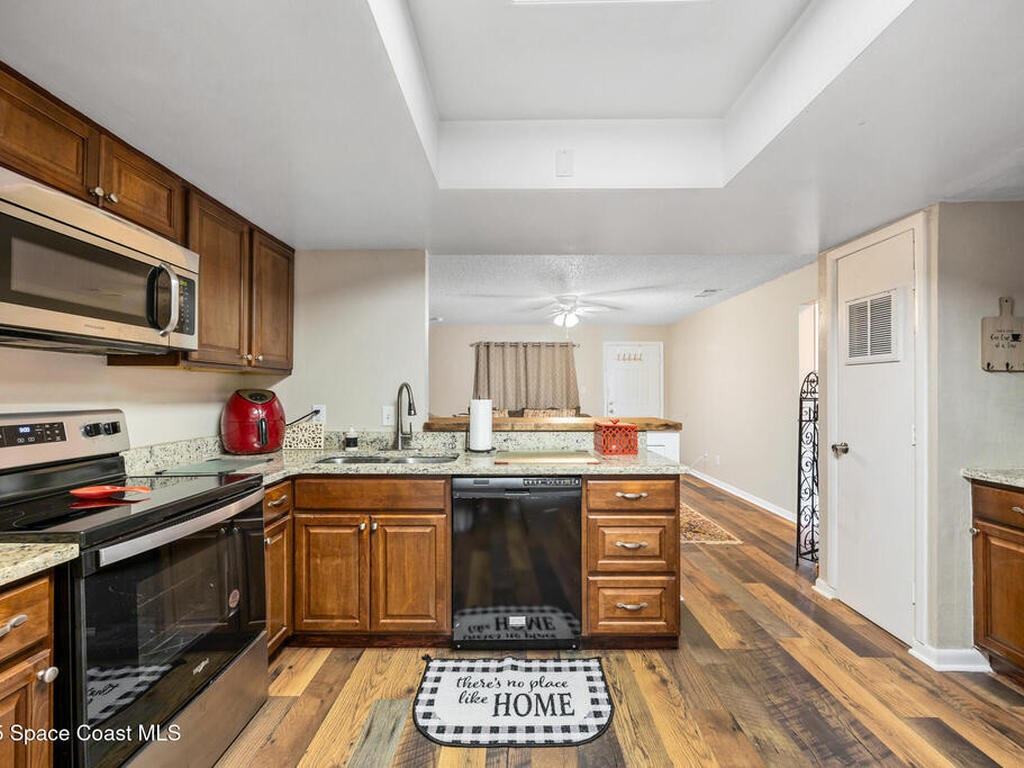 1515 Huntington Lane, Rockledge, FL 32955