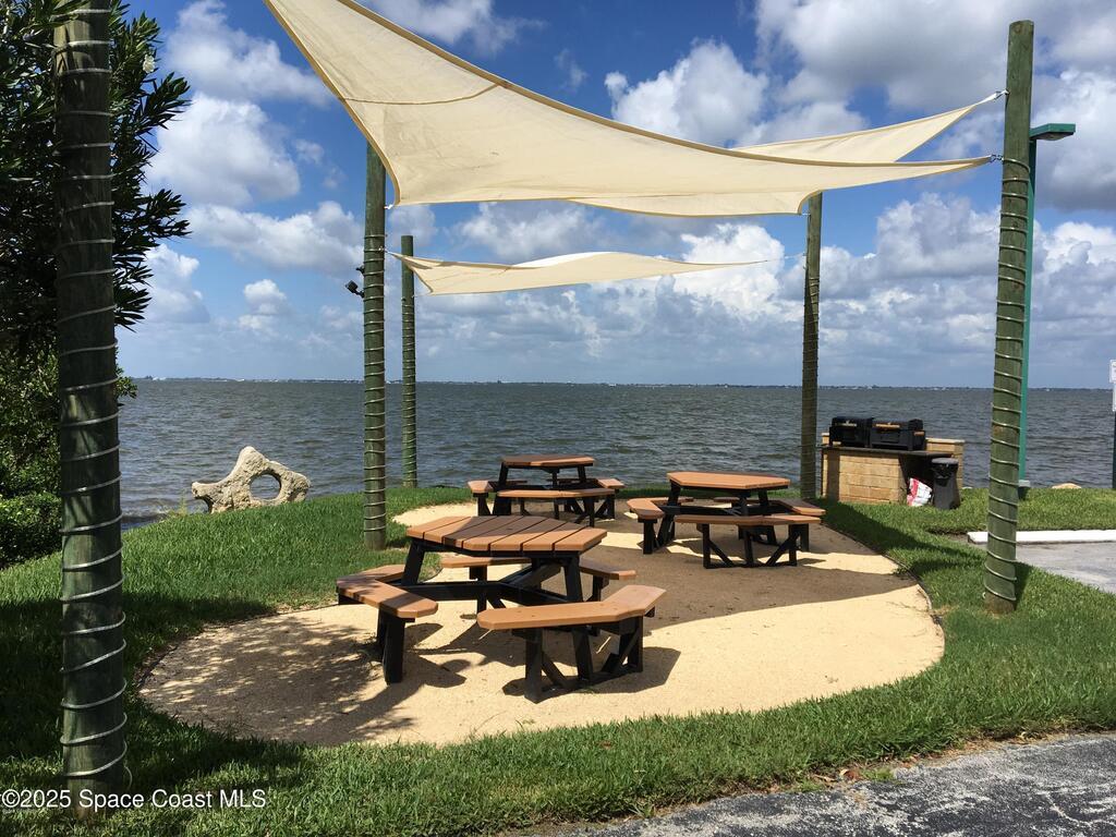 300 Columbia Drive, Cape Canaveral, FL 32920