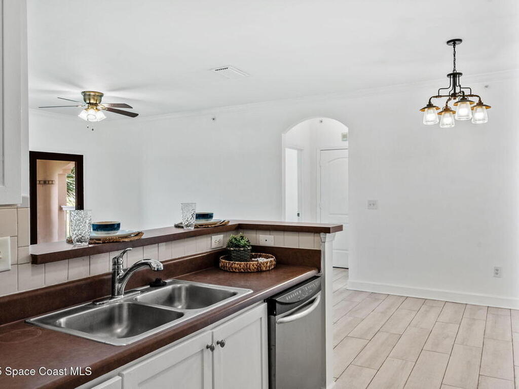 6461 Borasco Drive, Melbourne, FL 32940