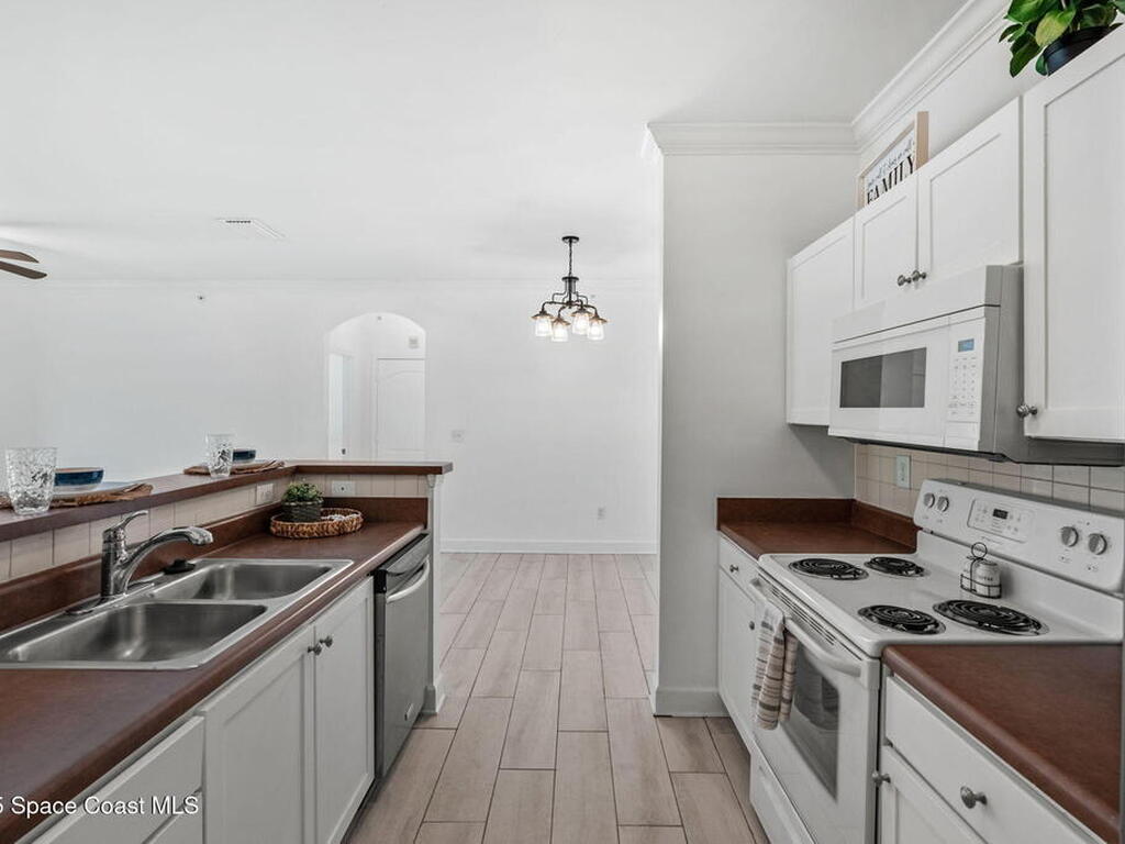 6461 Borasco Drive, Melbourne, FL 32940