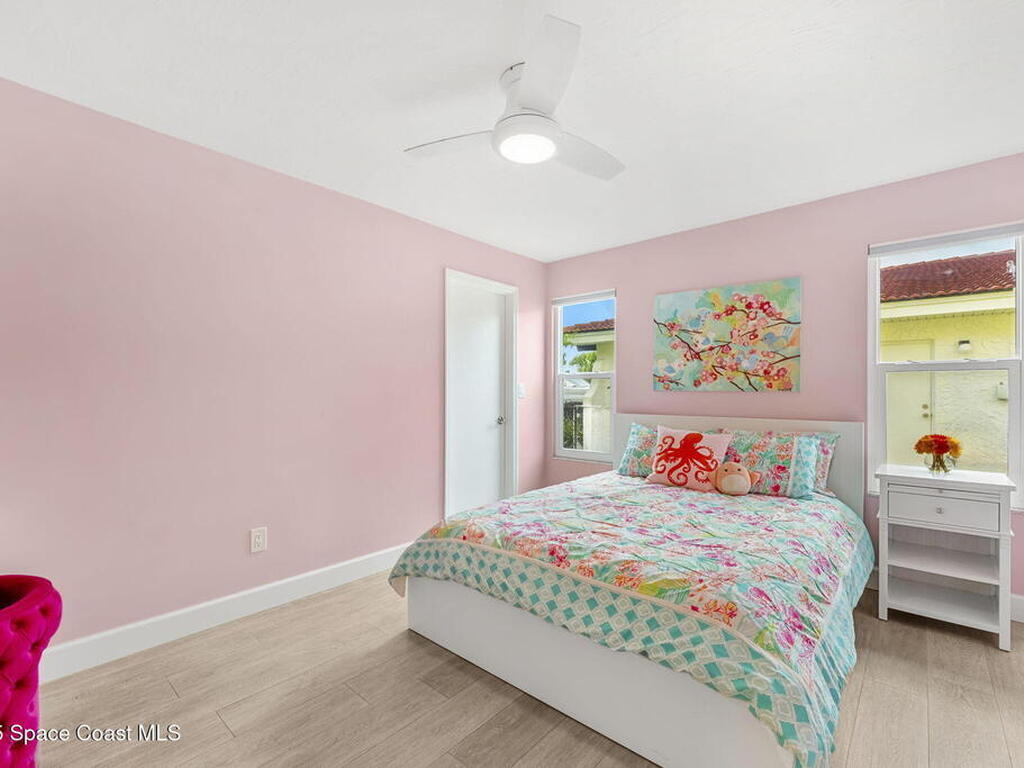 33 Yawl Drive, Cocoa Beach, FL 32931