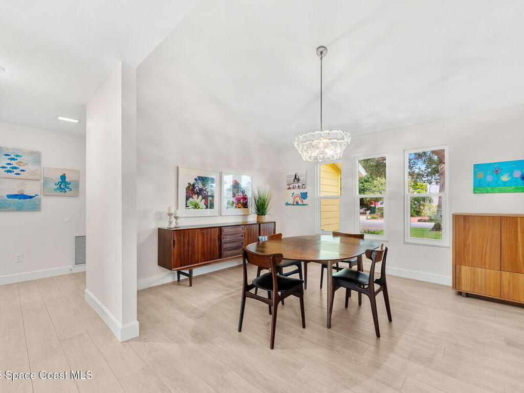 33 Yawl Drive, Cocoa Beach, FL 32931