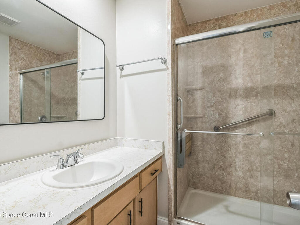 1811 Queen Palm Drive, Edgewater, FL 32132