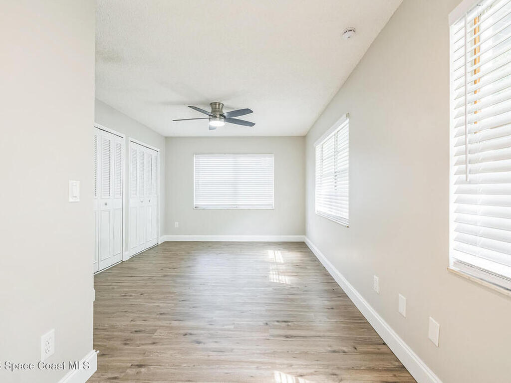 1811 Queen Palm Drive, Edgewater, FL 32132