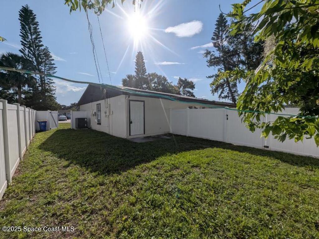 1811 Queen Palm Drive, Edgewater, FL 32132