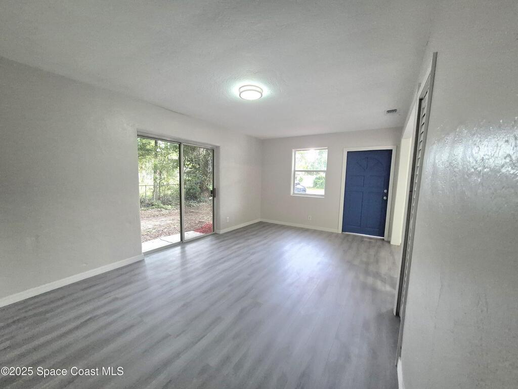 618 Aurora Street, South Daytona, FL 32119