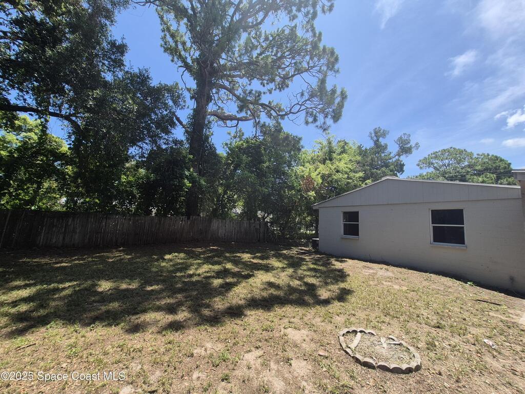 618 Aurora Street, South Daytona, FL 32119