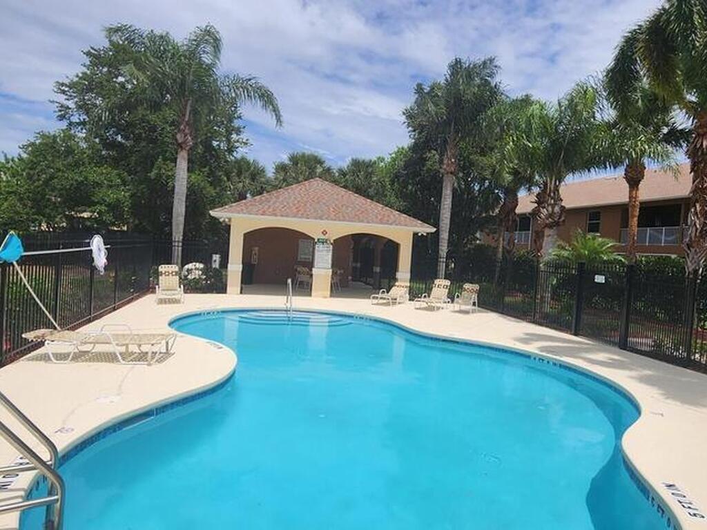 1040 Venetian Drive, Melbourne, FL 32904