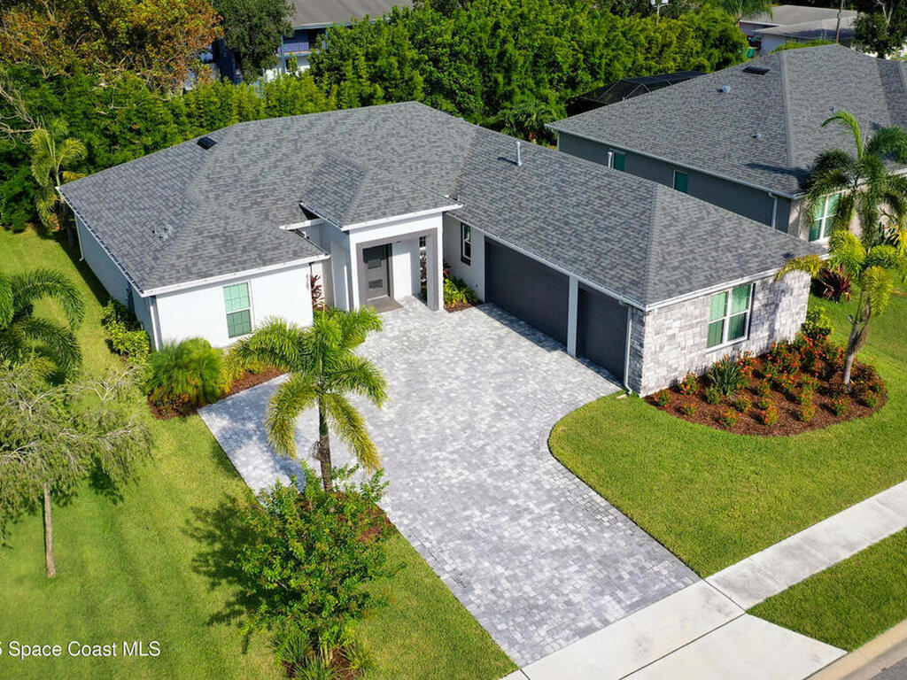 4365 Negal Circle, Melbourne, FL 32901