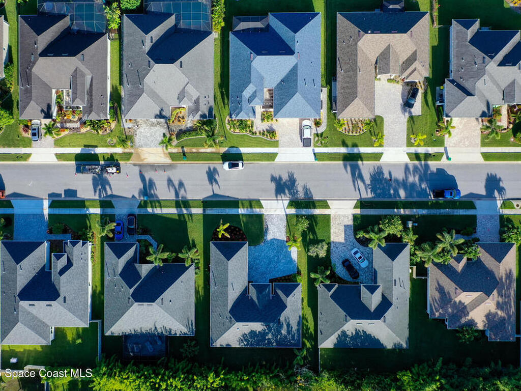 4365 Negal Circle, Melbourne, FL 32901