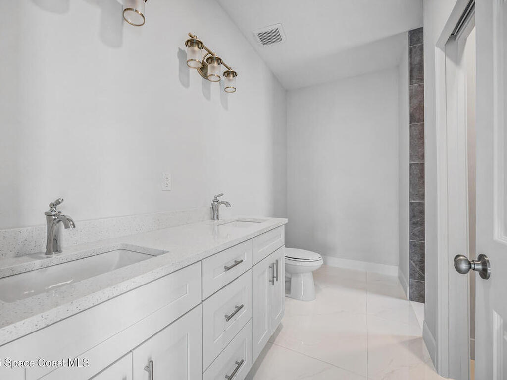 947 Hutchins Street, Palm Bay, FL 32909