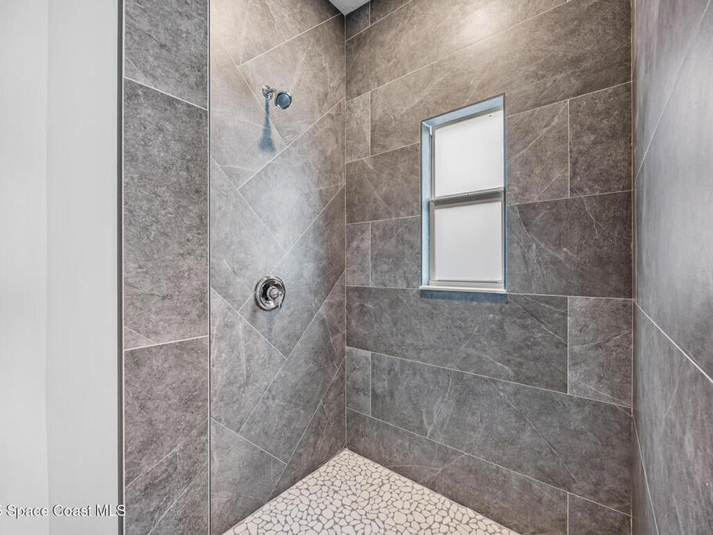 947 Hutchins Street, Palm Bay, FL 32909