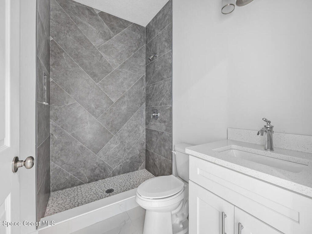 947 Hutchins Street, Palm Bay, FL 32909