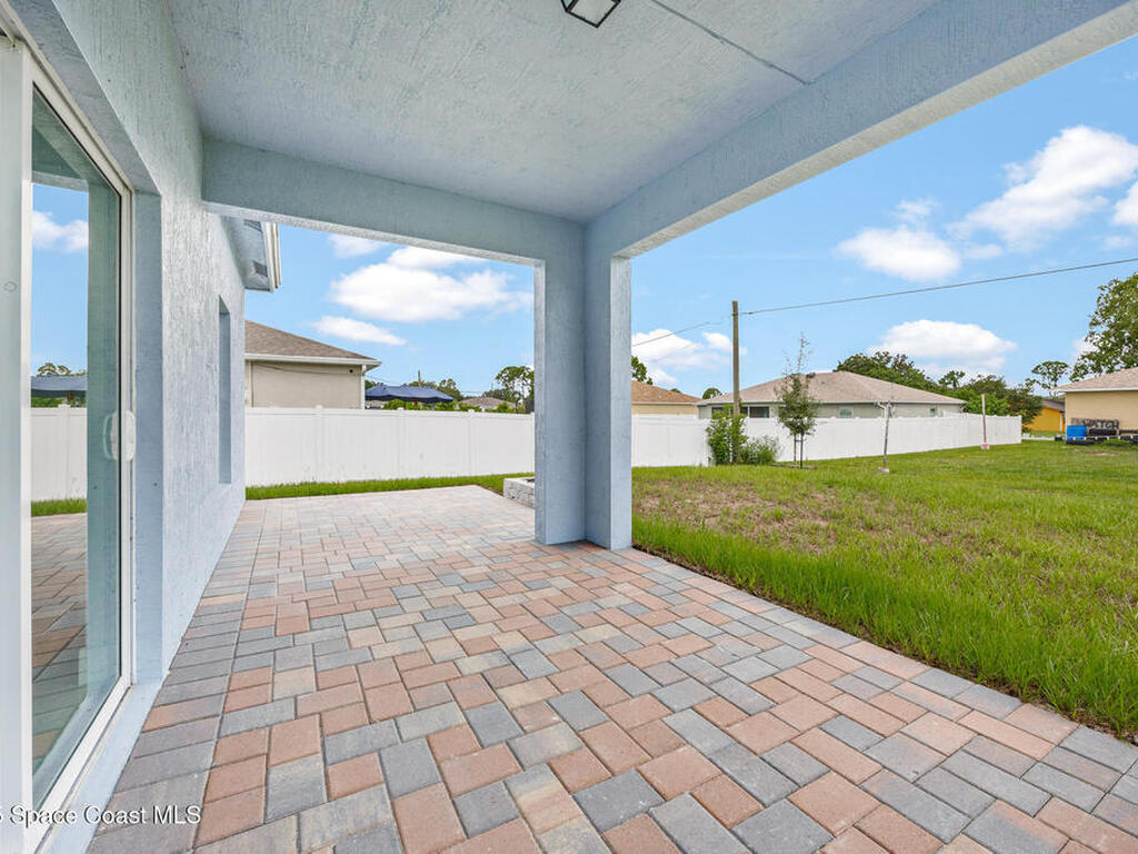 947 Hutchins Street, Palm Bay, FL 32909