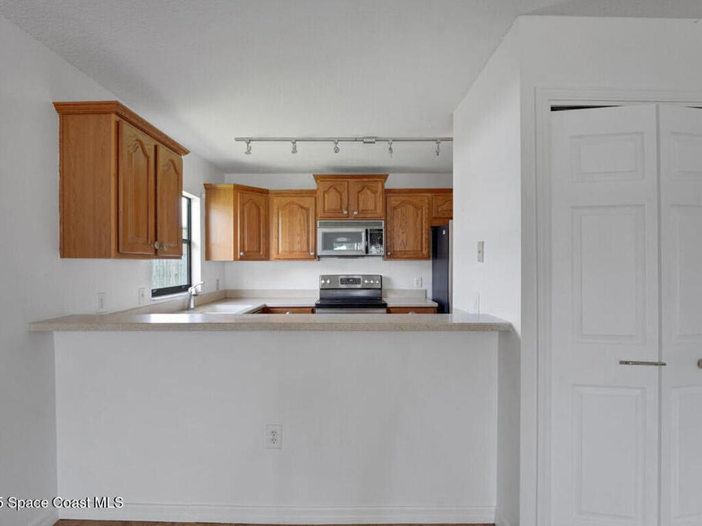 105 Mcneela Drive, Titusville, FL 32796