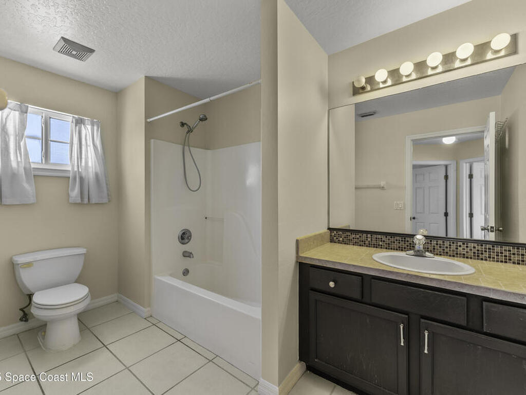 36 Sunset Street, Satellite Beach, FL 32937