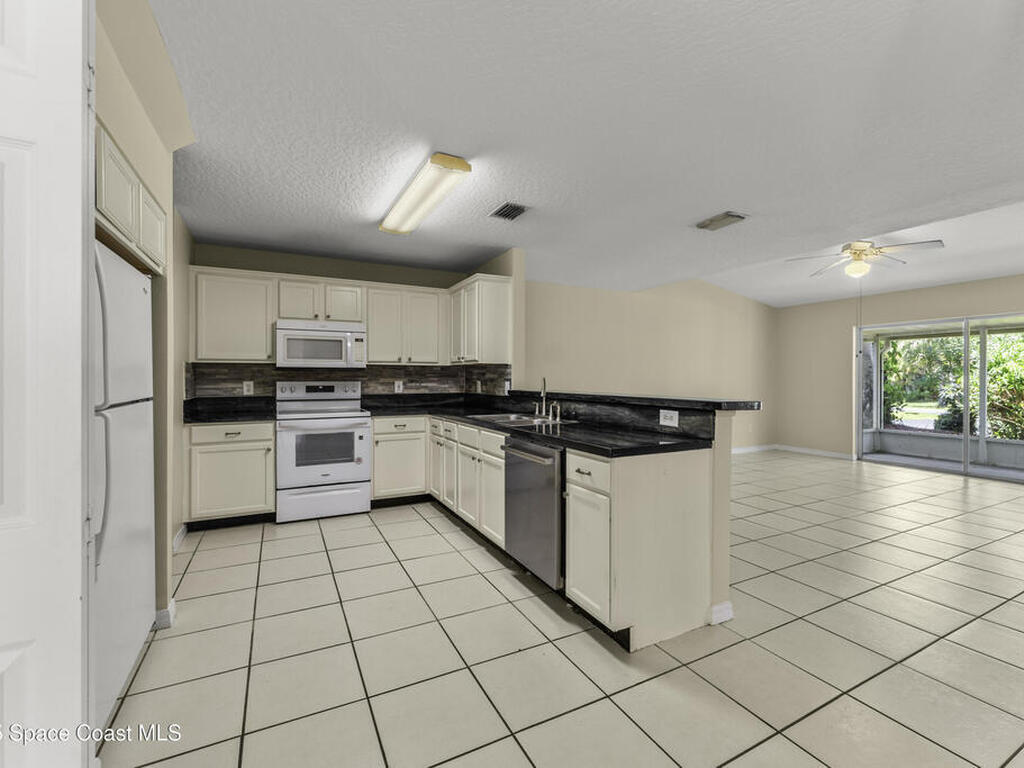 36 Sunset Street, Satellite Beach, FL 32937