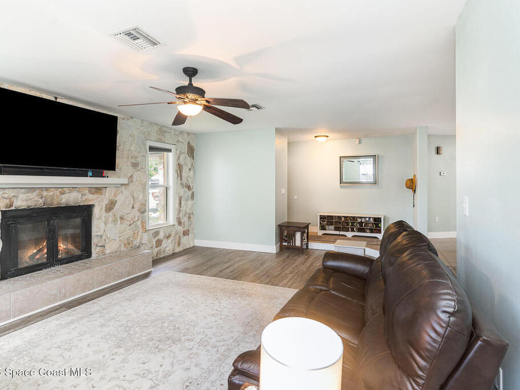 1139 Hutchins Street, Palm Bay, FL 32909