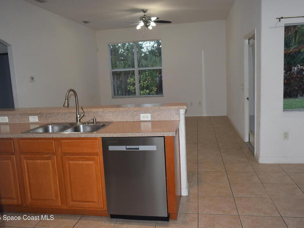 3145 Soft Breeze Circle, Melbourne, FL 32904