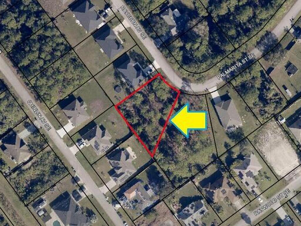 2598 SE Rayburn Avenue, Palm Bay, FL 32909