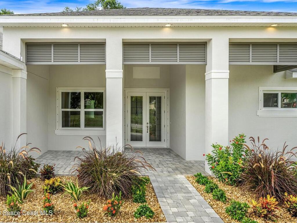 35 Loch Ness Drive, Rockledge, FL 32955