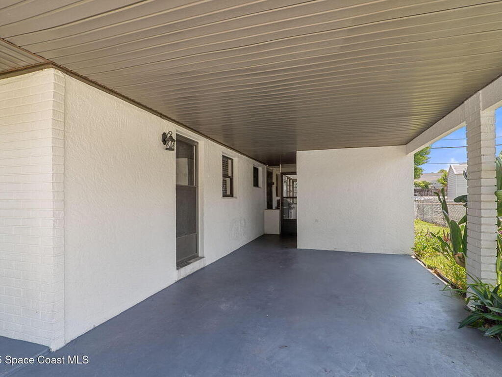 2189 Smathers Circle, Melbourne, FL 32935