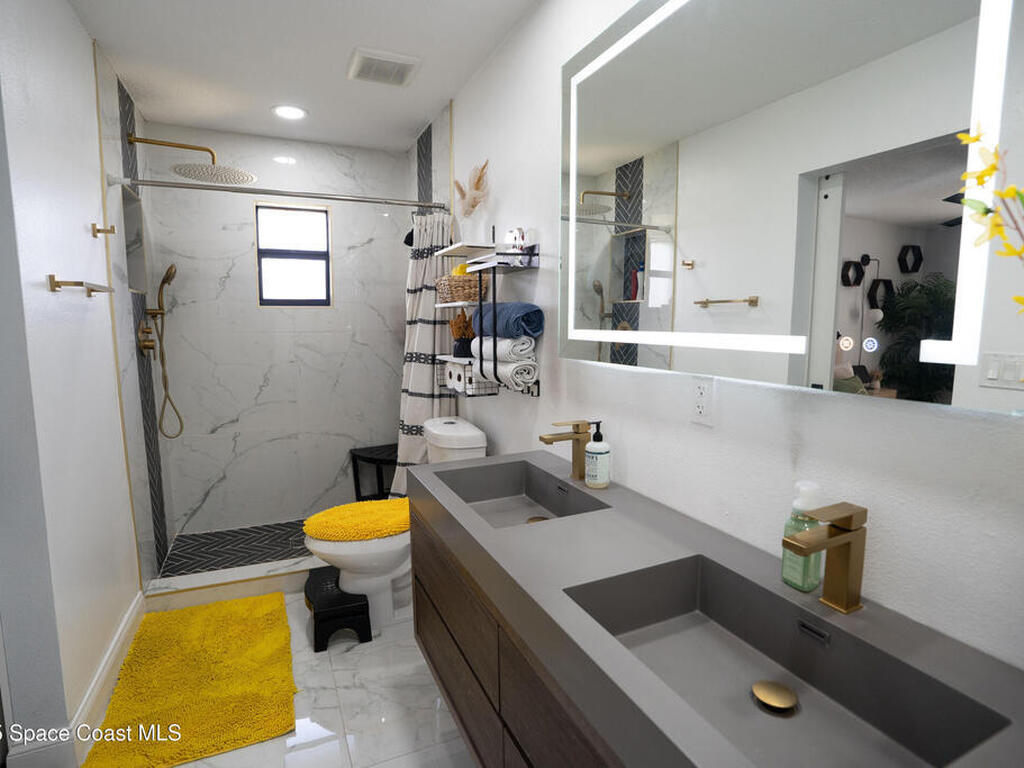 629 Tupelo Drive, Melbourne, FL 32935